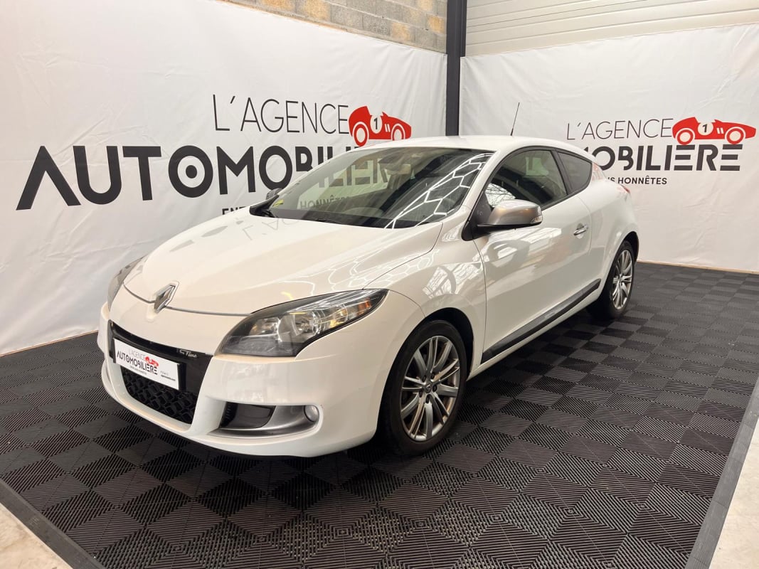 Renault Megane coupe 1,5 DCI GT Line — 1