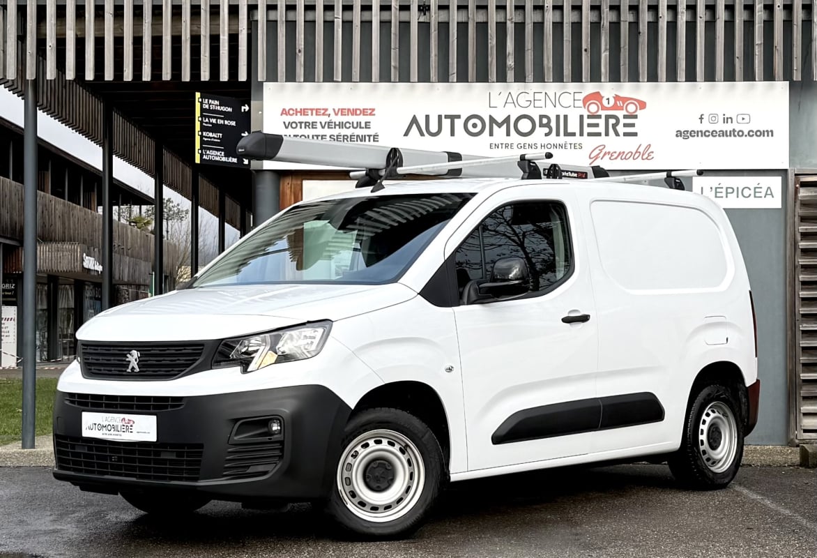 Peugeot Partner BlueHDi 100ch Asphalt / TVA - Caméra - Attelage — 1