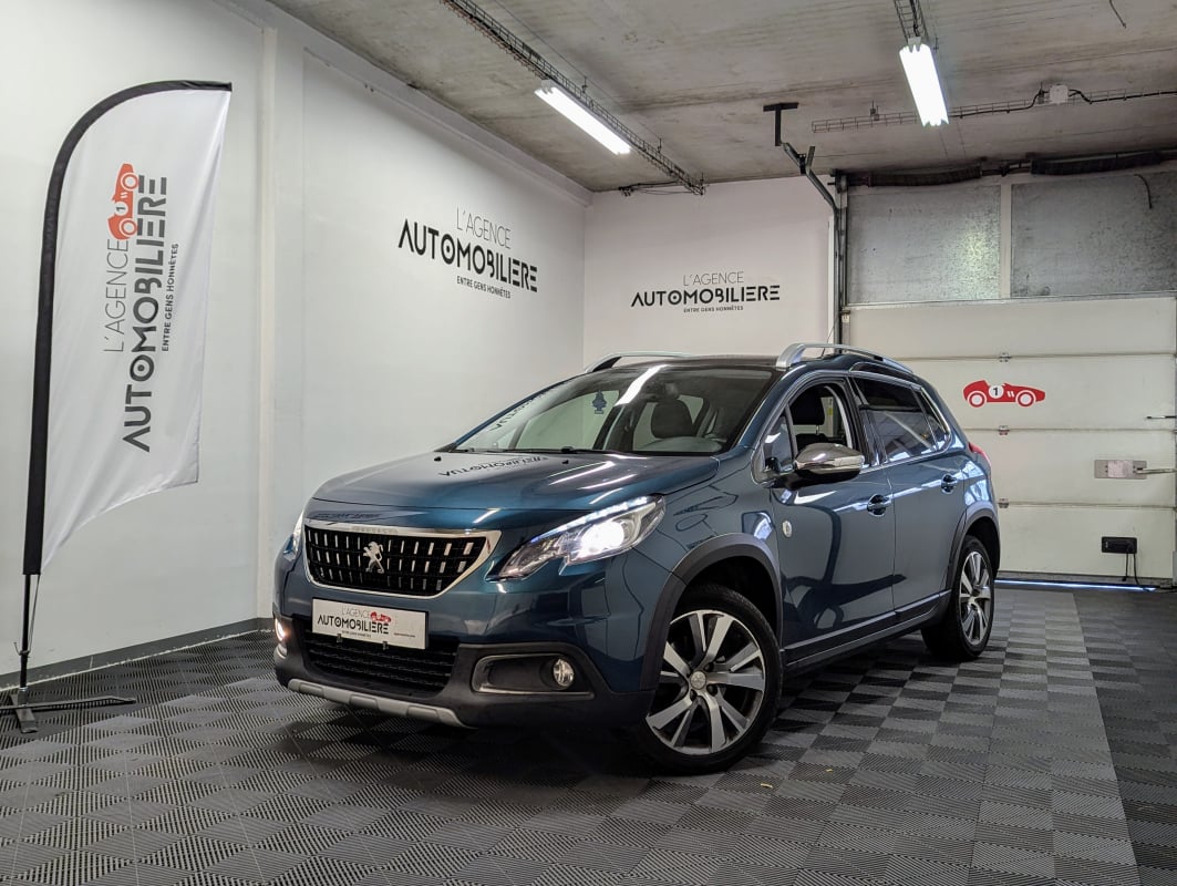 Peugeot 2008 1.2 PURETECH 110 S&S CROSSWAY — 1