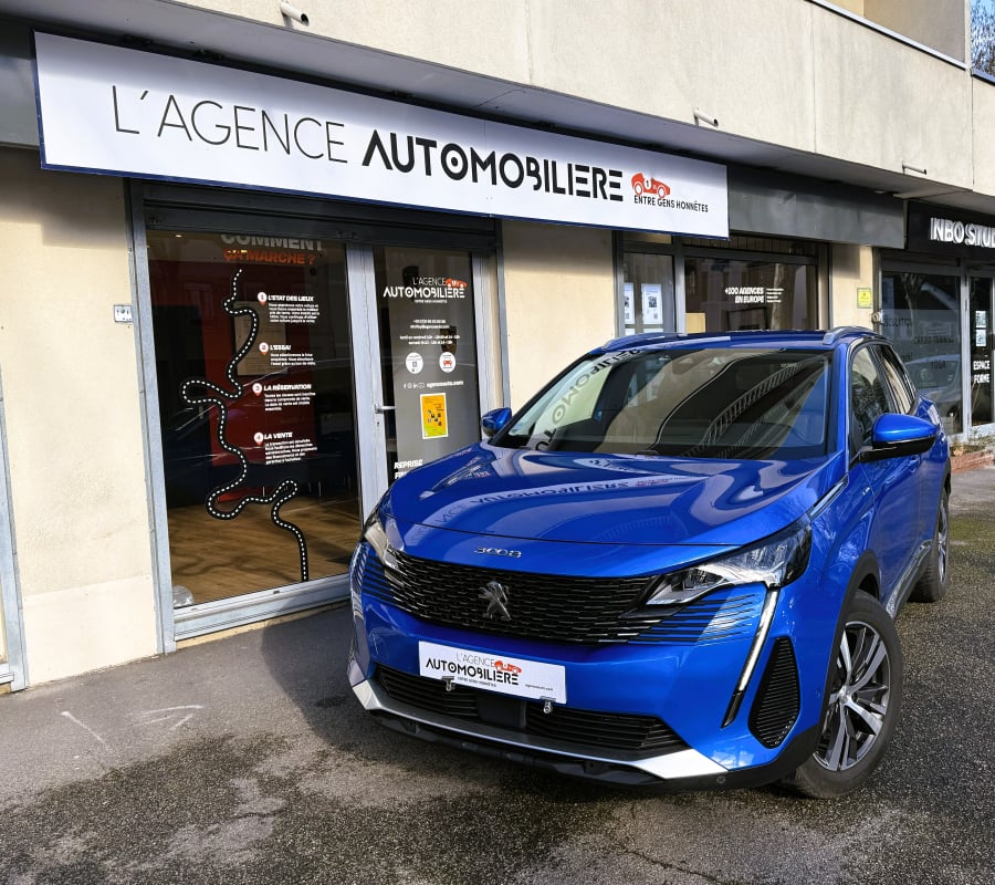Peugeot 3008 1.6 HYBRID 225 ALLURE PACK E-EAT8 — 1
