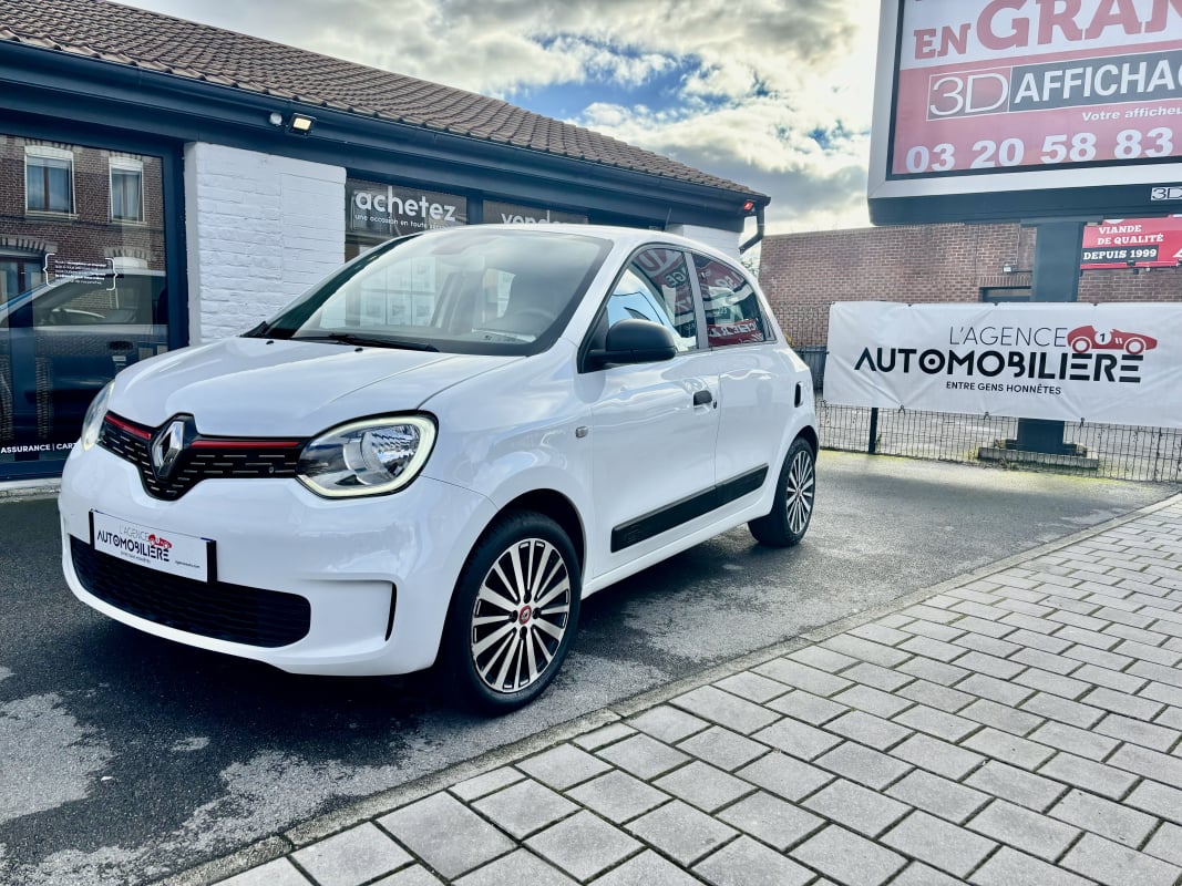 Renault Twingo III (2) 1.0 SCE 65 LIFE (1ERE MAIN ) — 1