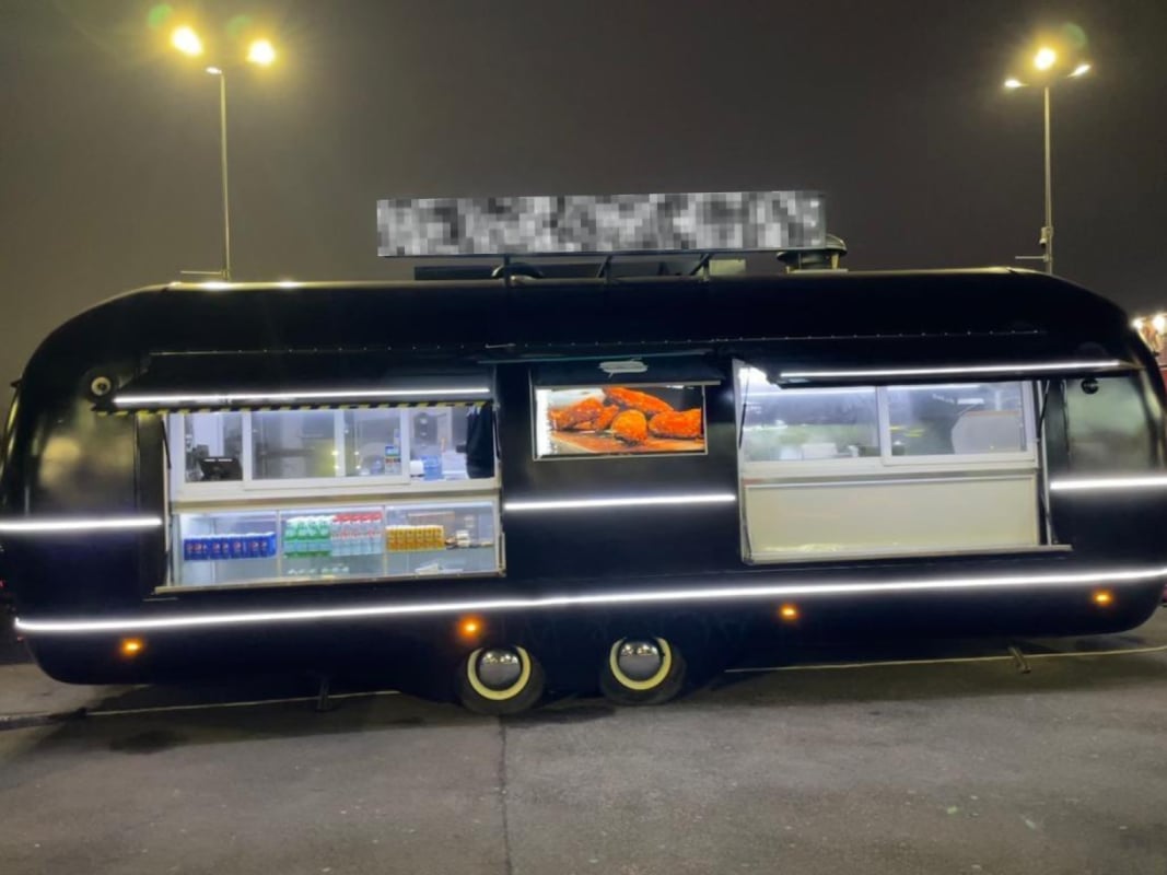 Remorque Magasin VIROLLET Type AIRSTREAM FOODTRUCK - TVA récupérable - modèle 2024 — 1
