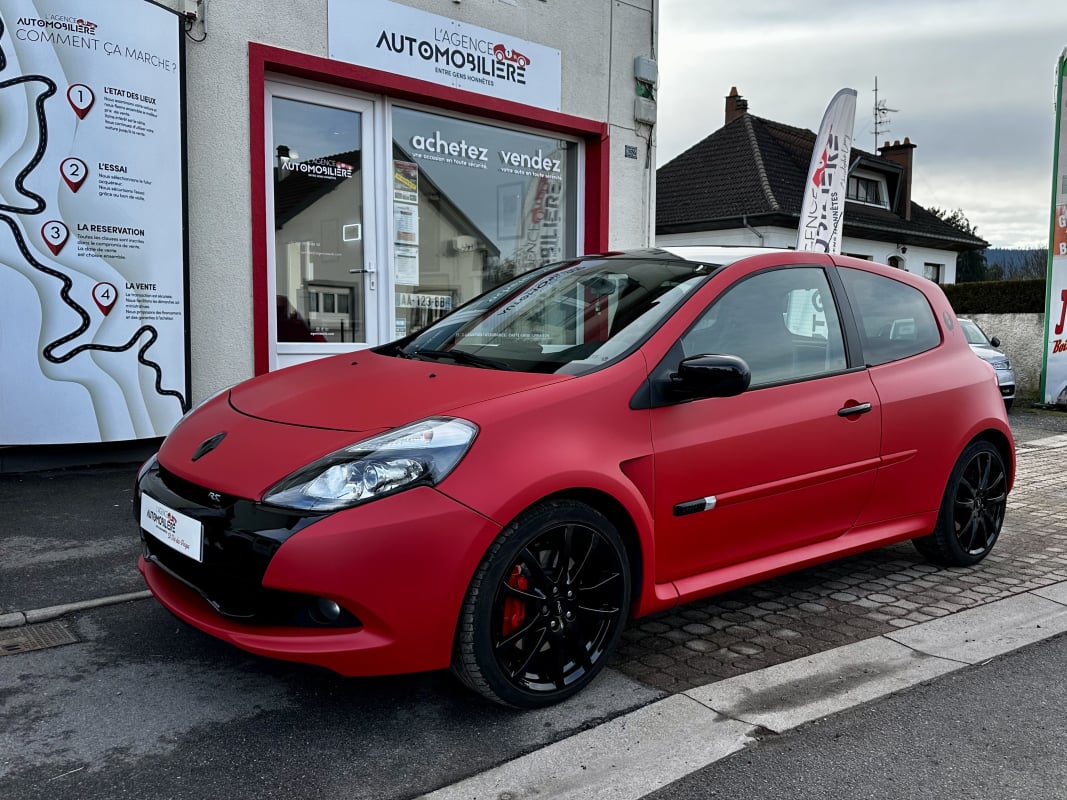 Renault Clio 3 RS Phase 2 2.0 i 203 ch Ange & Démon N° 547 / 666 — 1