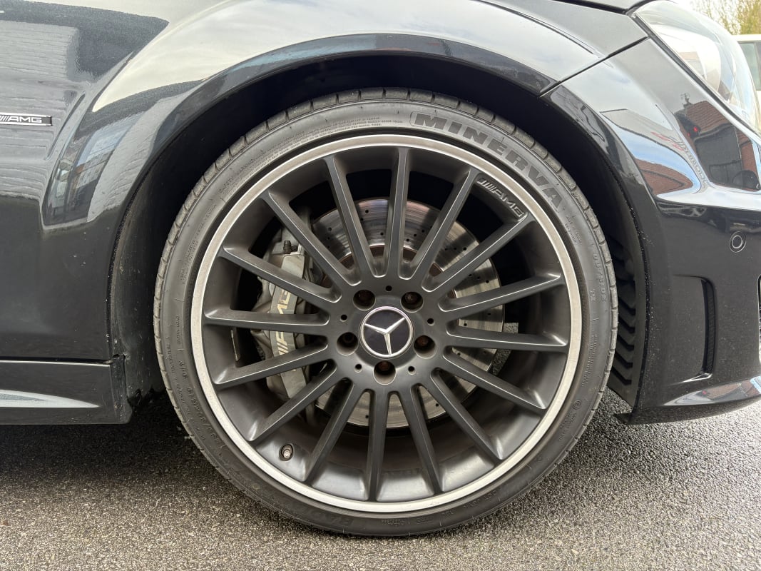 Mercedes-Benz Classe C III COUPE 63 AMG BVA7 SUIVI COMPLET MERCEDES — 40