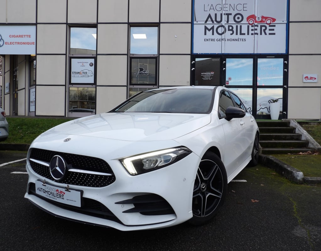 Mercedes-Benz Classe A 200 165CH AMG LINE- Attelage Amovible — 1