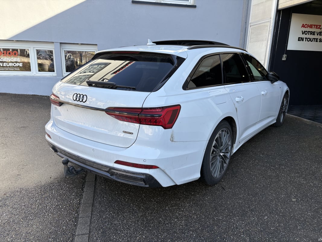 Audi A6 AVANT 55 TFSIE 367 COMPETITION - Toit ouvrant panoramique - Sièges chauffants — 2