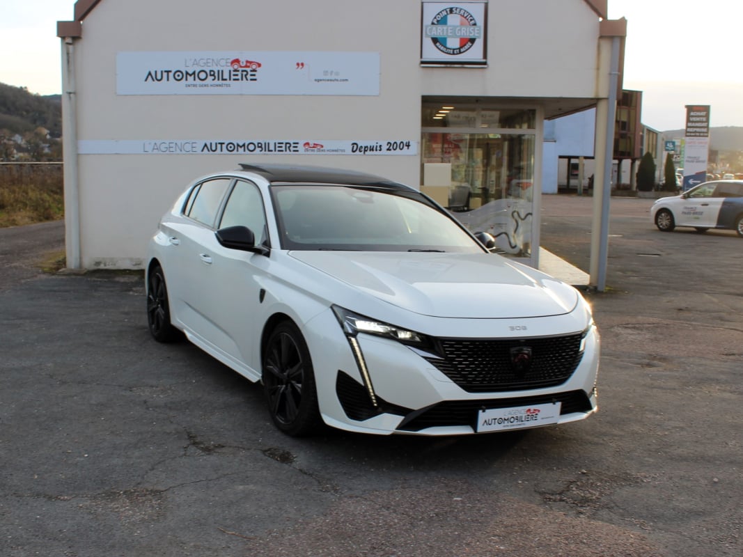 Peugeot 308 1.5 BlueHDi 130 CH S&S GT Pack TOIT OUVRANT PANO / RÉGULATEUR ADAPTATIF / SON FOCAL — 1