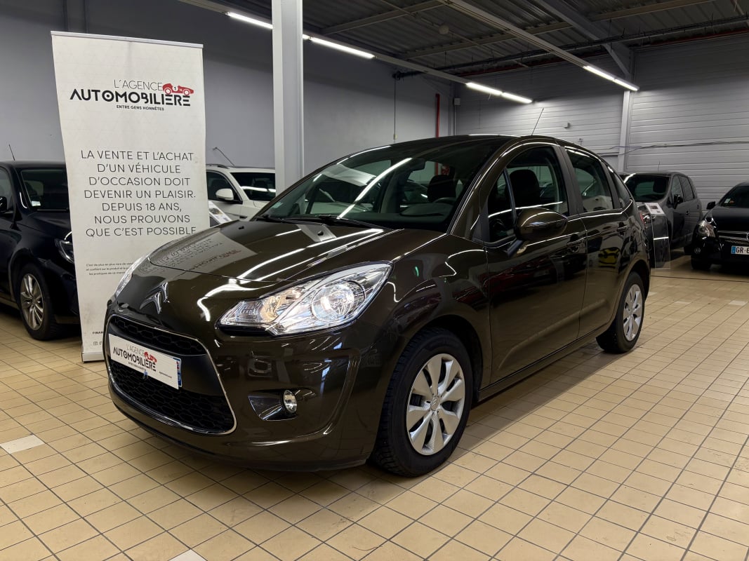 Citroen C3 C3 VTI 95 Confort BMP 5.0CV — 1