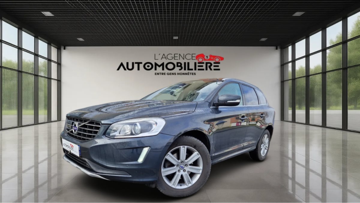 Volvo XC60 (2) D3 150 MOMENTUM GEARTRONIC garantie 12 mois — 1