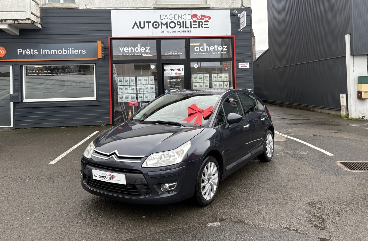 Citroen C4 1.6 HDI 110 ch BVA Pack Ambiance (Distri Faite) — 1