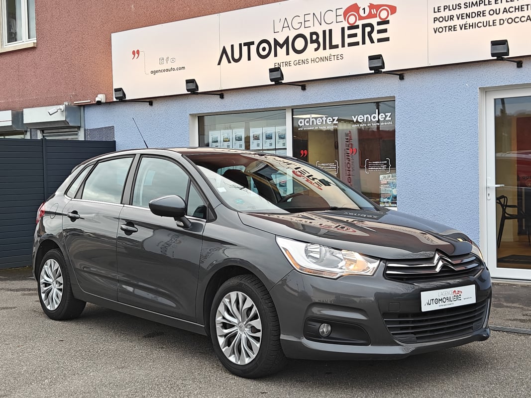Citroen C4 1.6 HDI 90 FAP Confort 2ÈME Main — 1
