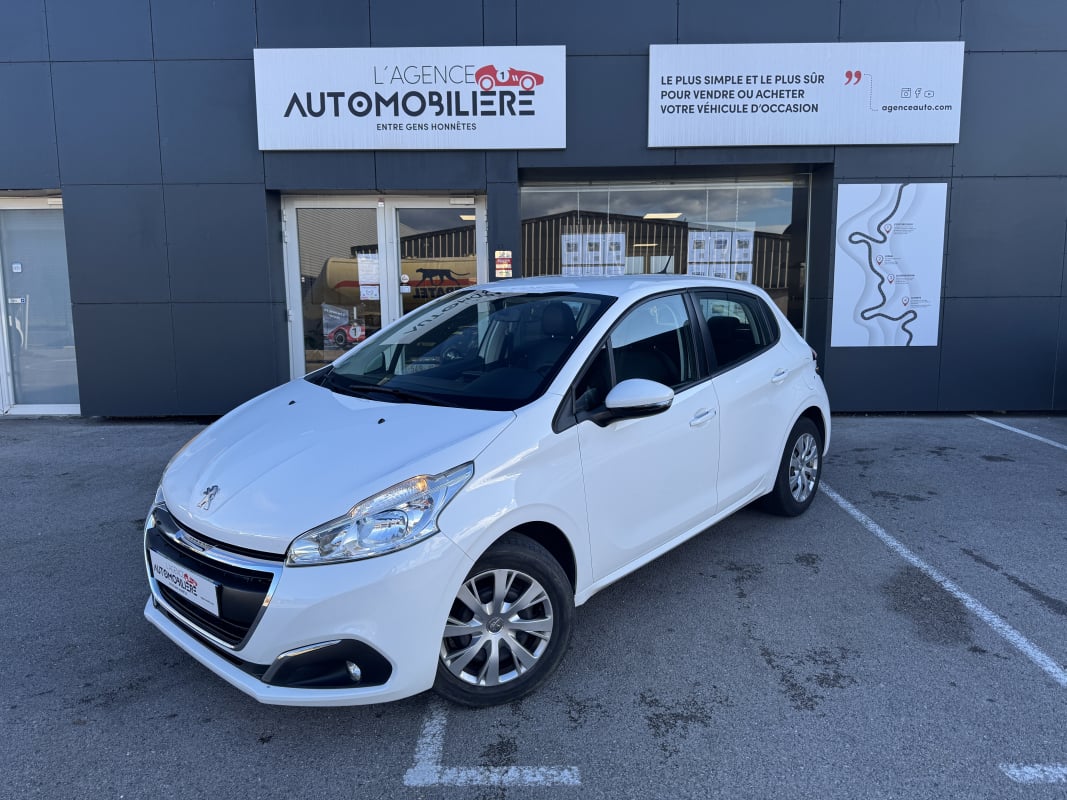 Peugeot 208 BlueHDI 100cv Premium Pack Sieges Sport — 1