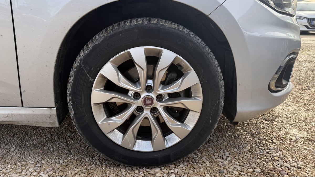 Fiat Tipo 1.6 MultiJet 120ch Easy S/S — 21