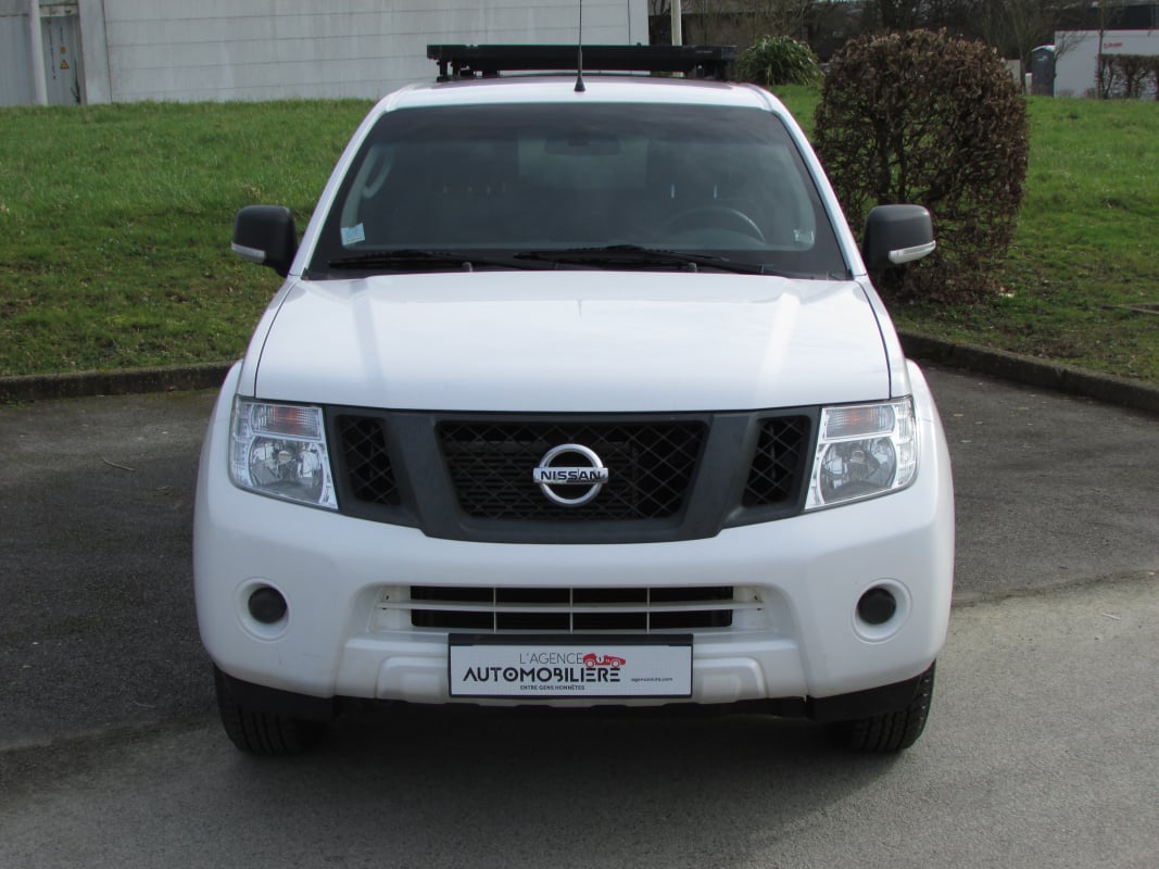 Nissan Navara 2,5L DCI 144CH DOUBLE CABINE OPTIMA — 2