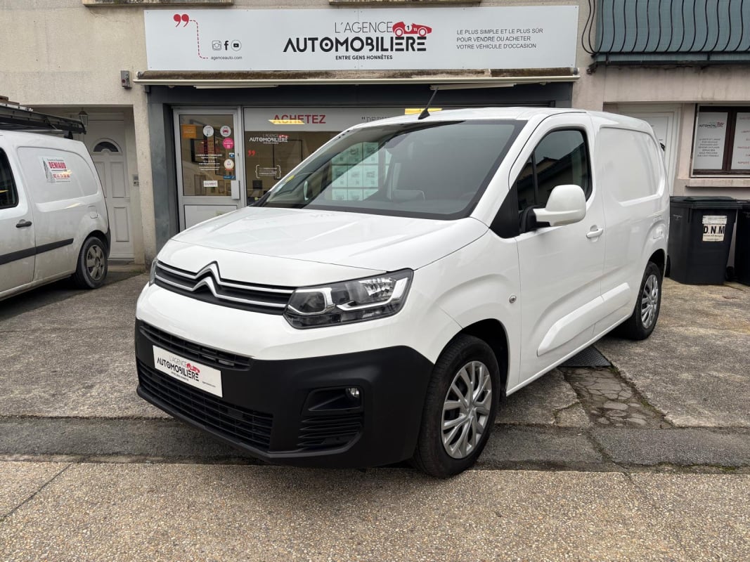Citroen Berlingo M 1.5 BlueHDi 130 cv EAT8 Boîte auto - Driver — 1