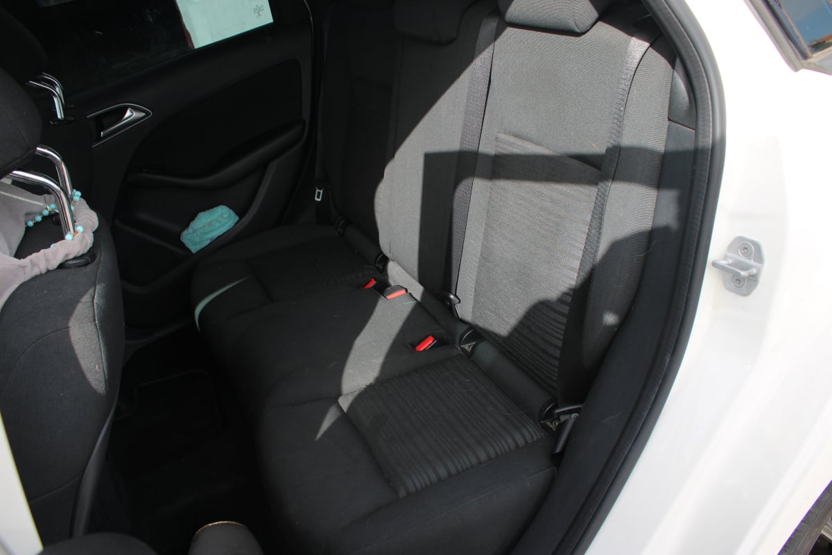 Mercedes-Benz Classe B 1.5 160 CDI 90 INTUITION 7G-DCT BVA ( Caméra de recul, clim, bluetooth ) — 25