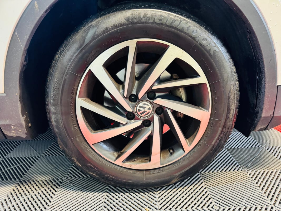 Volkswagen Tiguan II 2.0 TDi 16V BMT 116 CV première main — 23