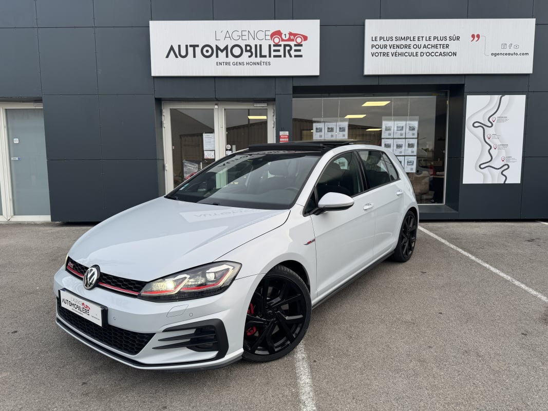 Volkswagen Golf GTI Performance 245ch DSG7 Dynaudio — 1