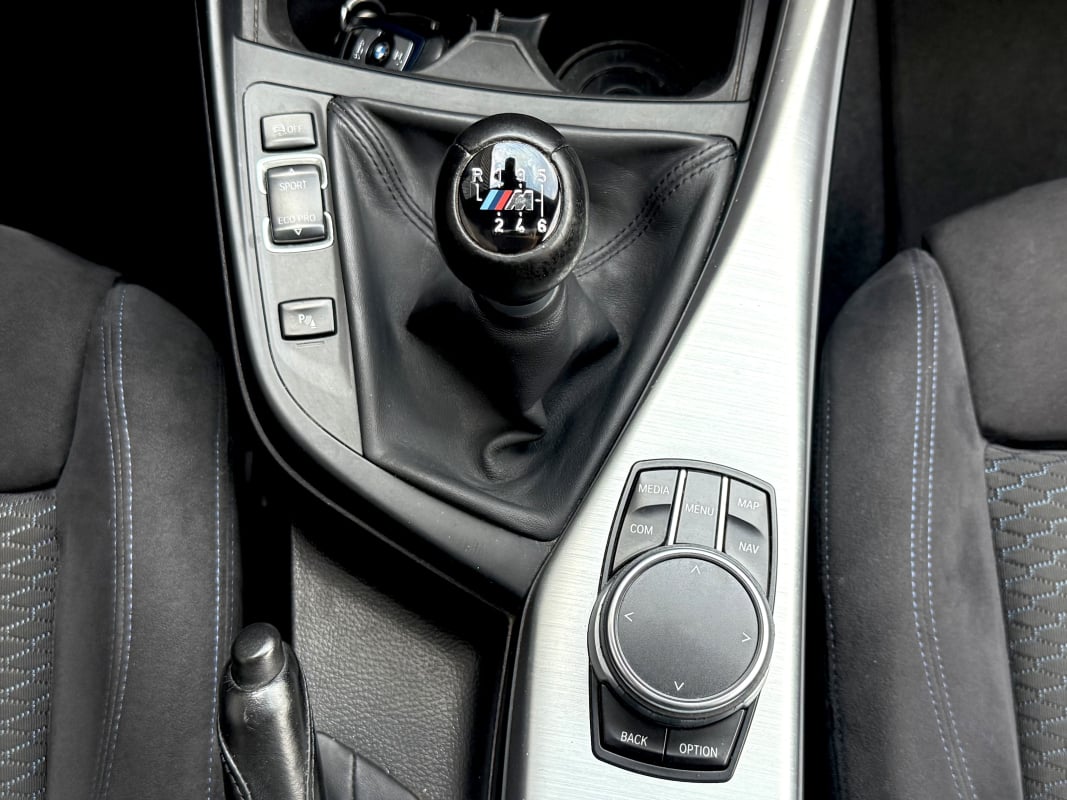 BMW Série 1 (F20) LCI 118d 150ch M Sport / Toit ouvrant - Caméra — 14