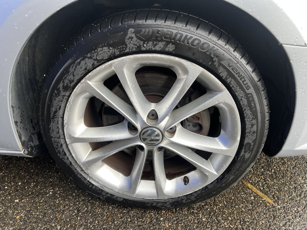 Volkswagen Passat 2.0 TDI TURBO CARAT — 39