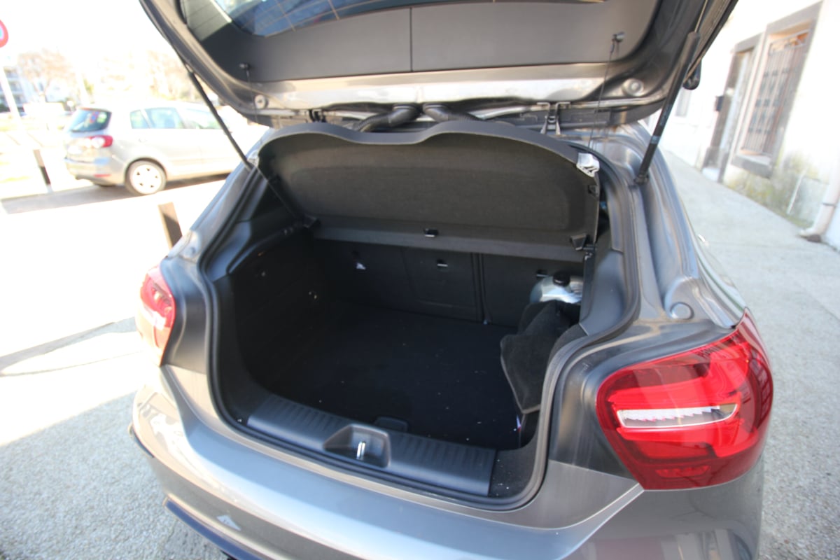 Mercedes-Benz Classe A A45 AMG 2.0i TURBO 4-MATIC - GARANTIE 3 MOIS — 29