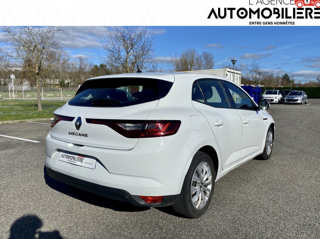 Renault Megane IV 1.5 DCI 95CH BLUE BUSINESS — 2