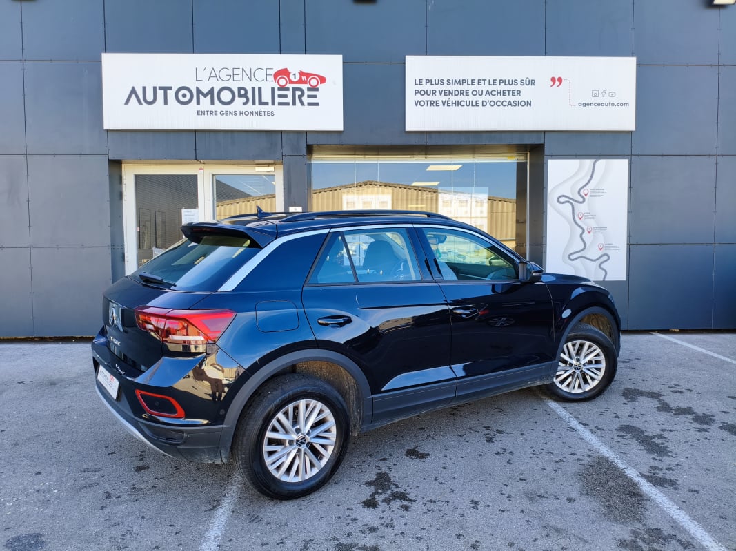 Volkswagen T-roc 1,5 TSI DSG 150cv Life Plus — 2
