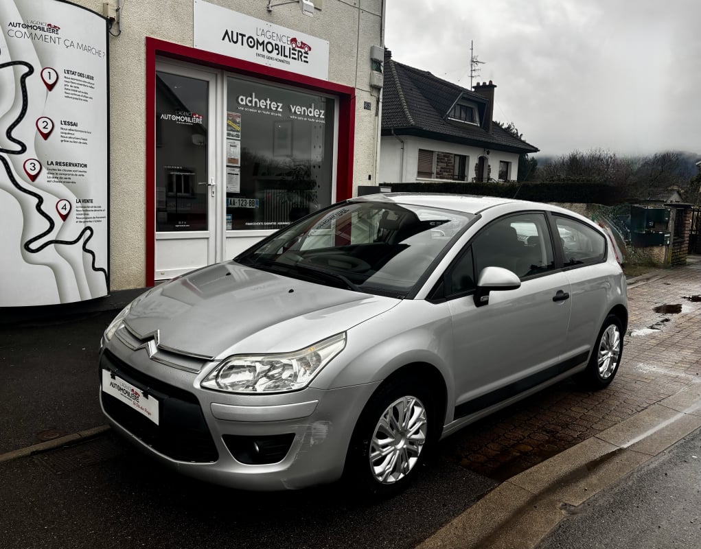 Citroen C4 Coupé 1.6 HDi 16V 110 ch VTR — 1