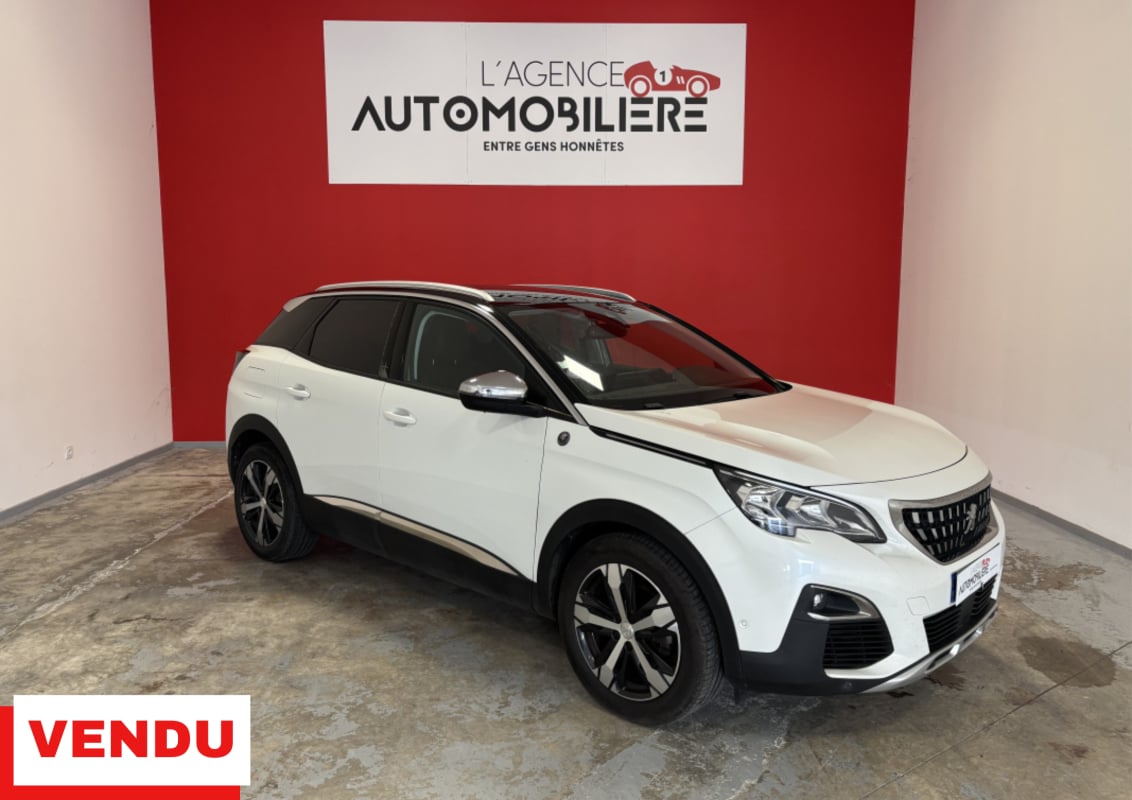 Peugeot 3008 PEUGEOT 3008 II 1.2 PURETECH 130 S&S CROSSWAY + ATTELAGE — 1