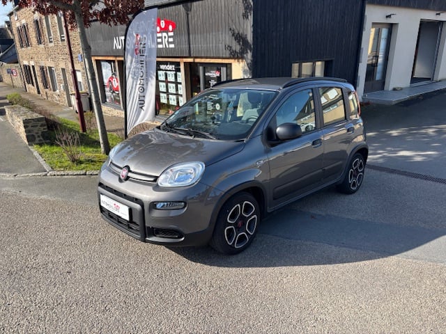 Fiat Panda 1.0 70 BSG S/S HYBRID MHEV CITY LIVE — 1