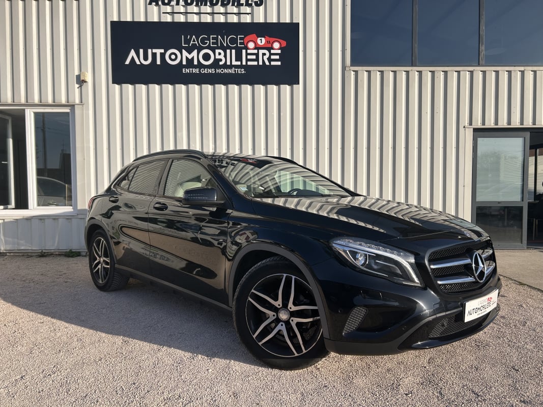 Mercedes-Benz GLA 220d 177 ch 4-matic Sensation