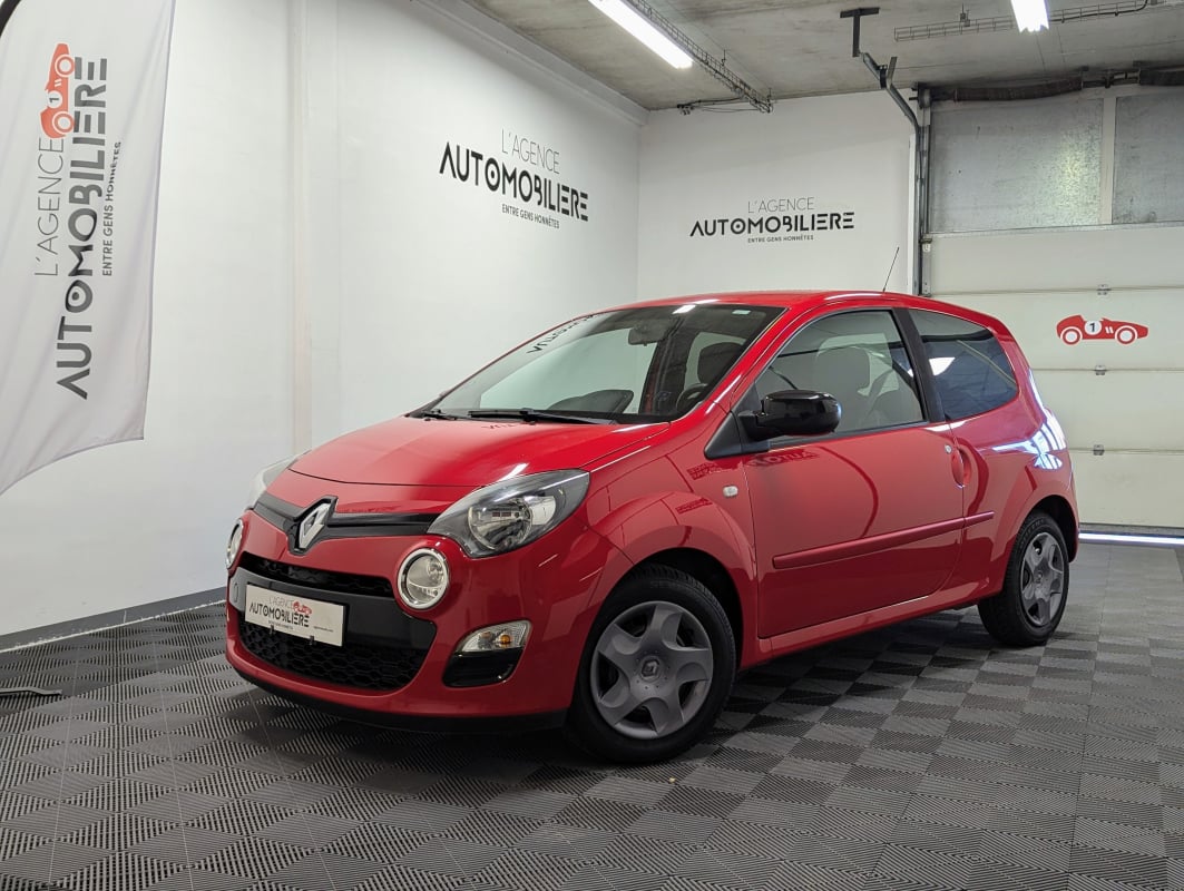 Renault Twingo II (2) 1.2 LEV 16V 75 EXPRESSION EC02 — 1