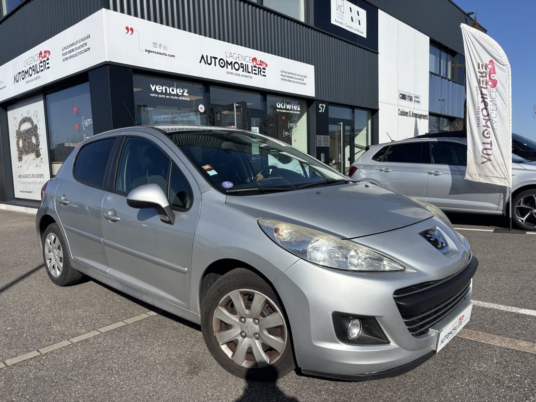 Peugeot 207 1.6 VTi 16V 120CV BOÎTE AUTO - GARANTIE 12 MOIS — 1