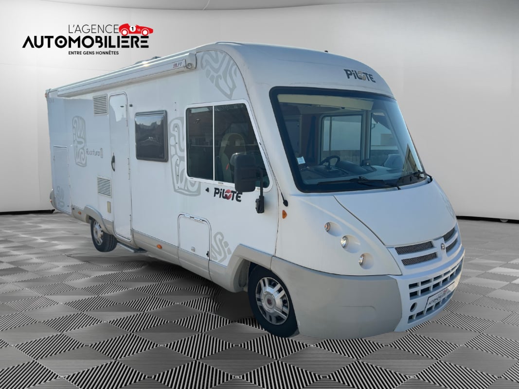Pilote Aventura Camping-car Intégral G710 130ch — 1