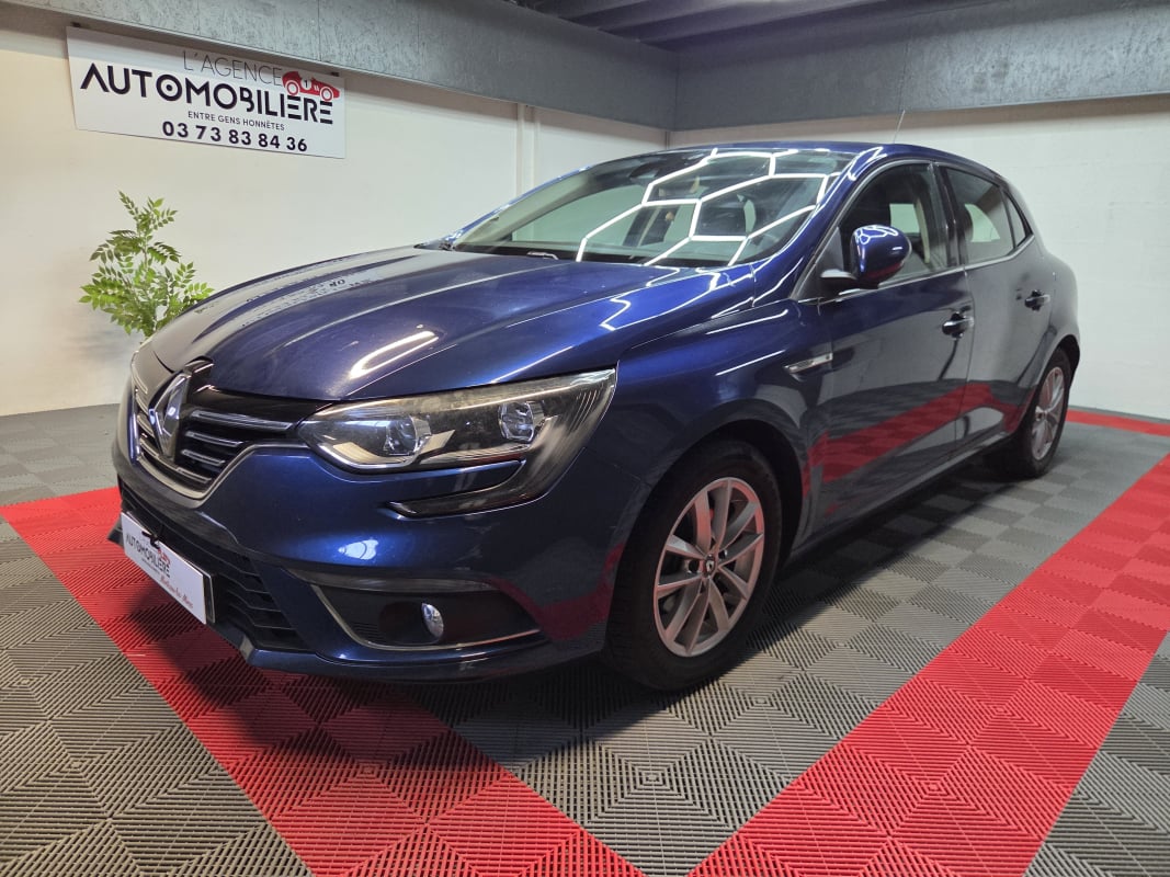 Renault Megane IV 1.2 TCE 130 ENERGY ZEN — 1