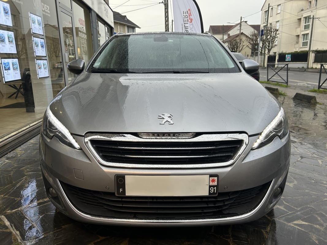 Peugeot 308 SW 2.0 BLUE HDI TURBO 150CH - Excellent Etat - Distribution remplacée — 2