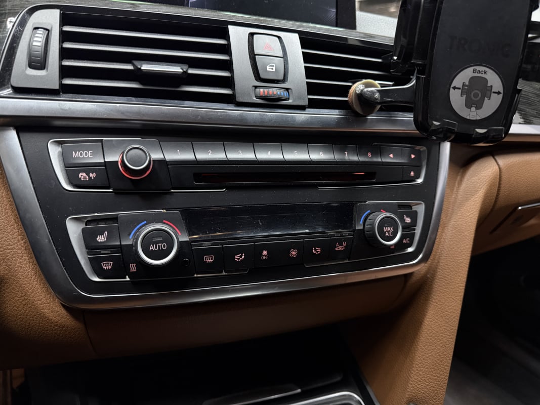 BMW Série 3 Gran Turismo F34 335xi L6 TURBO Luxury — 19