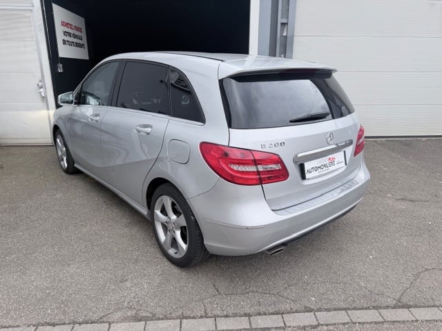 Mercedes-Benz Classe B 200 7G-DCT BlueEFFICIENCY 156 BVA - Sièges cuir - Xénon - Caméra - Régulateur — 26