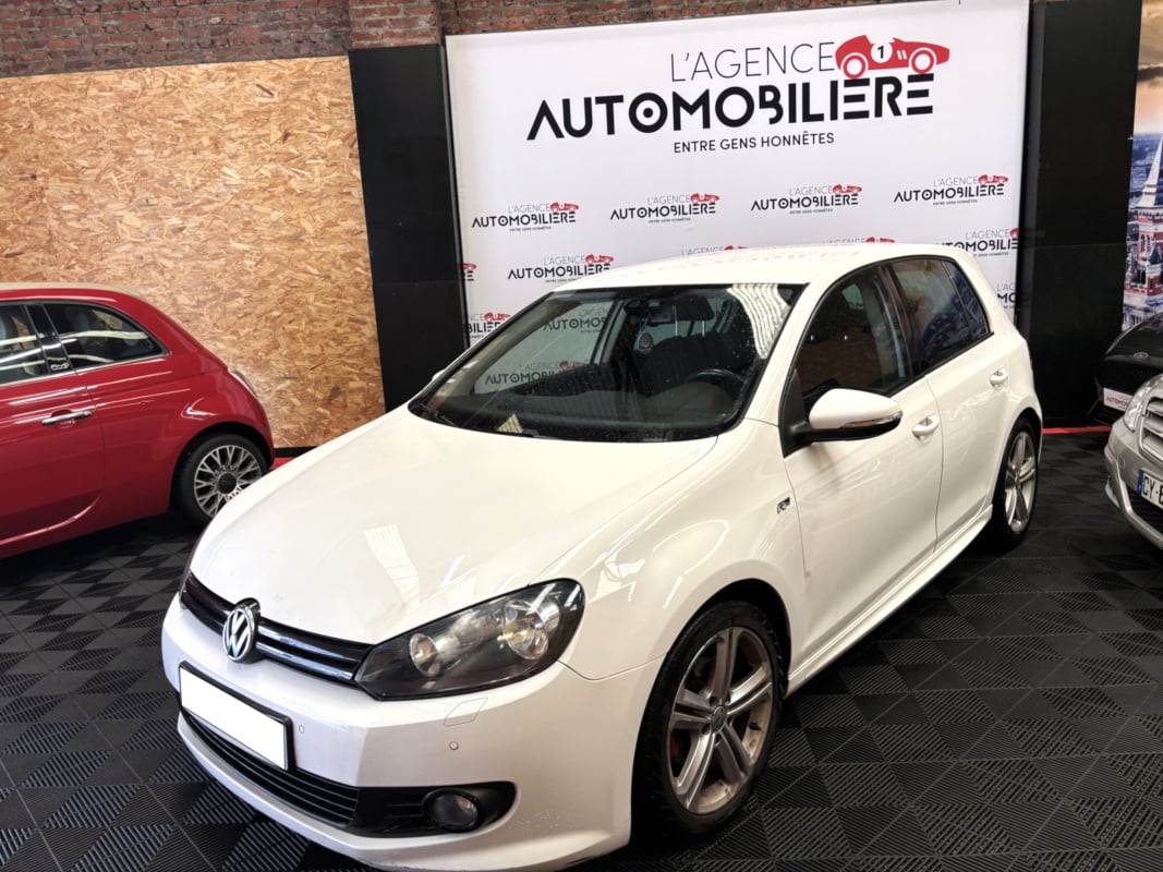 Volkswagen Golf 1.6 TDI 105 ch Rline — 1