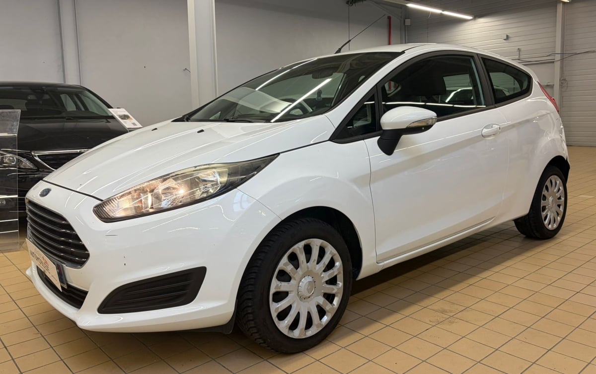Ford Fiesta V (2) 1.5 TDCI 75 FAP TREND 3P — 1