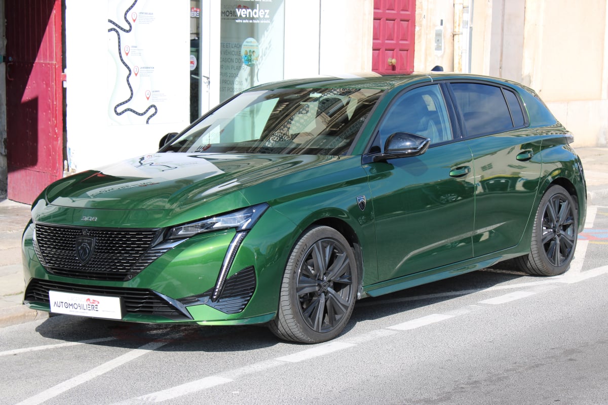 Peugeot 308 GENERATION-III 1.2 - 130 GT EAT BVA START-STOP ( Carplay, Caméra 360°, Sièges chauffants ... ) — 1