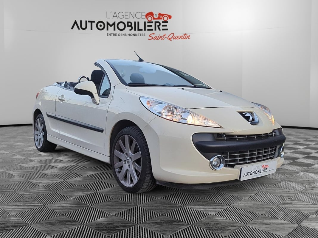 Peugeot 207 CC 1.6 HDI 110 FAP SPORT PACK - Full entretien - 1ere main — 1
