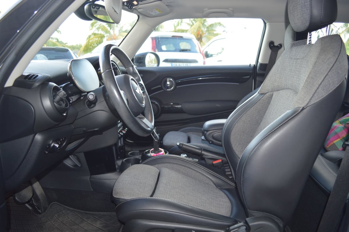 Mini Cooper 136ch Edition Camden BVA7 — 16