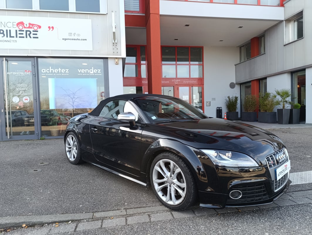 Audi TTS II Roadster TTS 2.0 TFSi Quattro S Tronic 272 cv BVA — 2