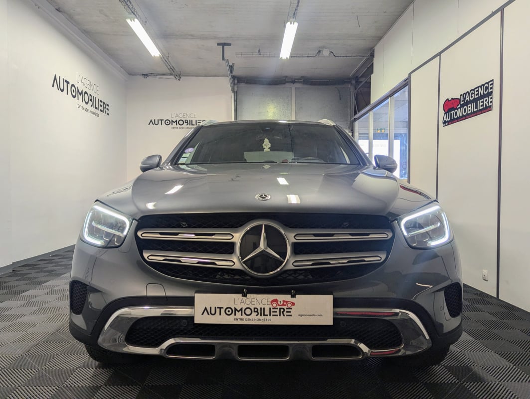 Mercedes-Benz Classe GLC 300 E BUSINESS LINE 4MATIC 9G-TRONIC — 2