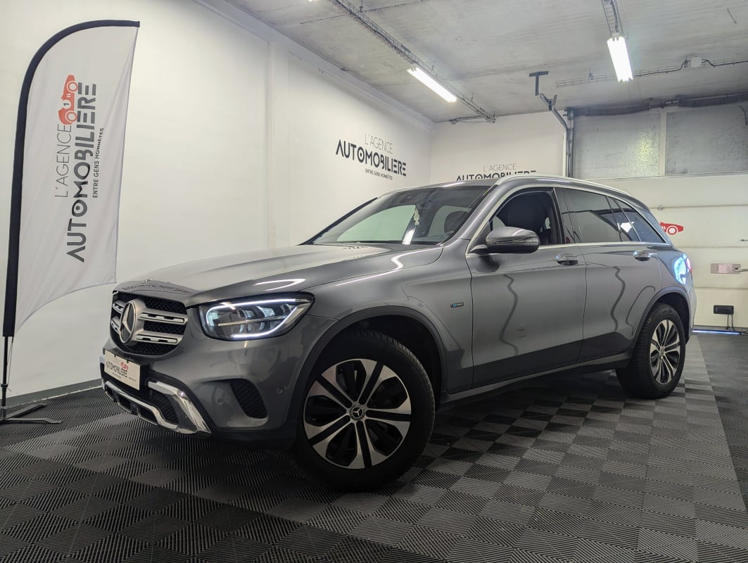 Mercedes-Benz Classe GLC 300 E BUSINESS LINE 4MATIC 9G-TRONIC — 1