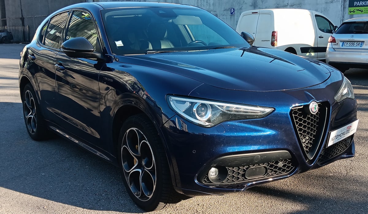 Alfa Romeo STELVIO 2.2 JTD Q4 210 cv Veloce — 1