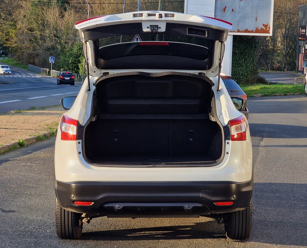 Nissan Qashqai 1.6 dci 2WD 130 ch TEKNA chaîne de distri. remplacée selon préco. constructeur — 33