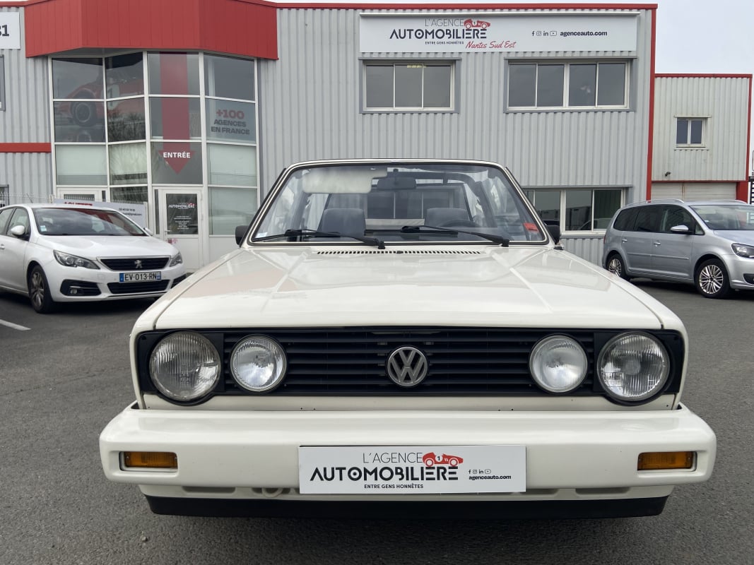 Volkswagen Golf 1 CABRIOLET 1.8 90CH EX — 2