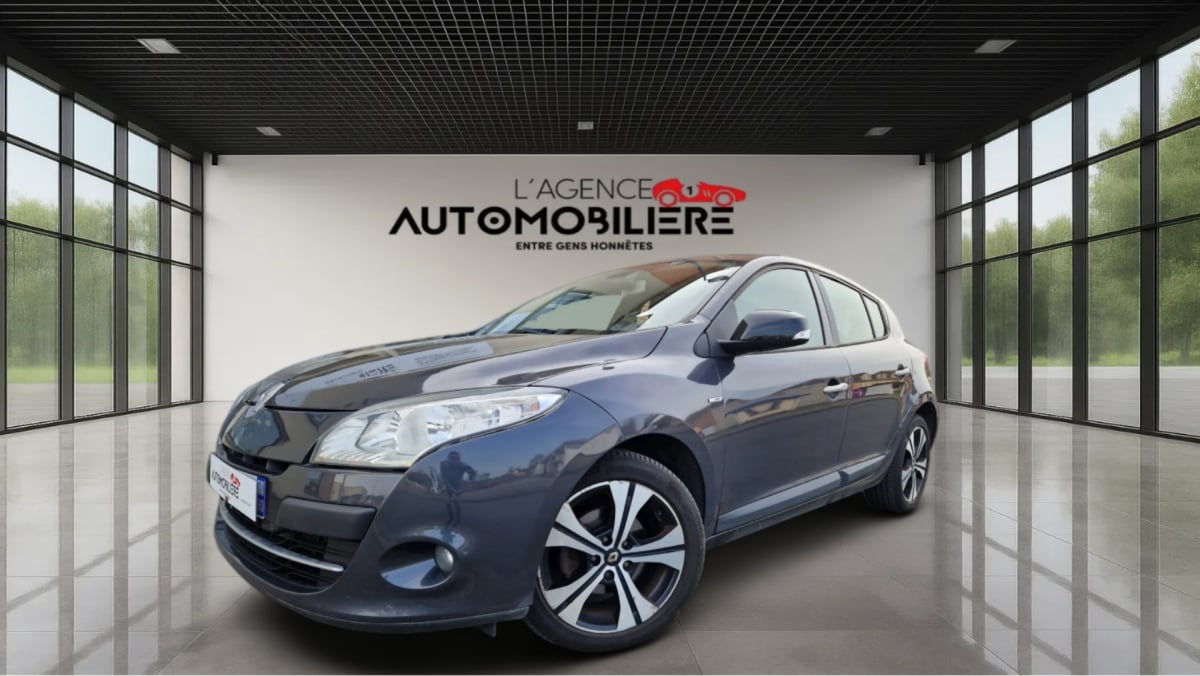 Renault Megane III 1.9 DCI 130 FAP BOSE — 1